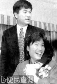 骆家辉当选为美国历史上第一位华人州长