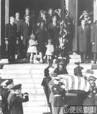 美国总统肯尼迪遇刺身亡