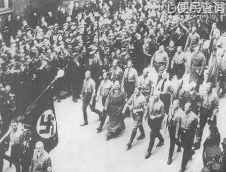 希特勒发动“啤酒店暴动”