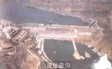 黄河三门峡截流工程结束