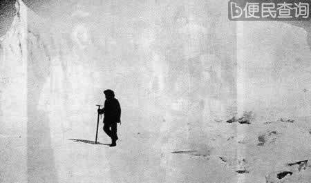 挪威探险家阿蒙森抵达南极