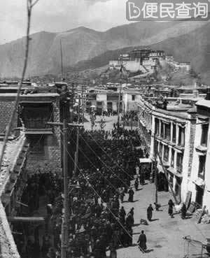 中国政府平息西藏叛乱