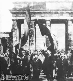 苏联出动大批坦克镇压东柏林骚乱