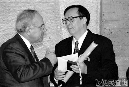 中国科学院、中国工程院院士王选逝世