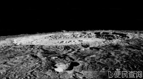 美国科学家宣布在月球表面陨石坑深处发现水