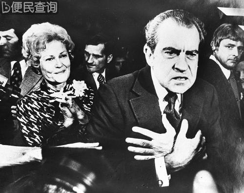 尼克松四名高级助手因水门事件辞职