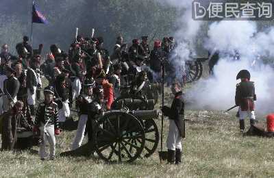 俄法博罗季诺决战，标志着拿破仑的军队覆灭开始