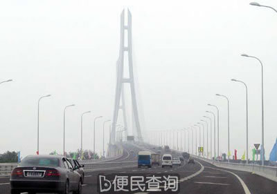 南京长江第三大桥正式通车