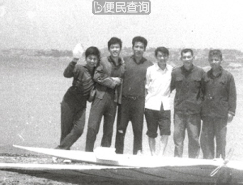 中国第一条帆板诞生